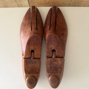 Vintage Wooden Men's Shoe Trees - Brown
